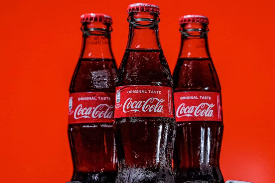 260813201140_cocacola