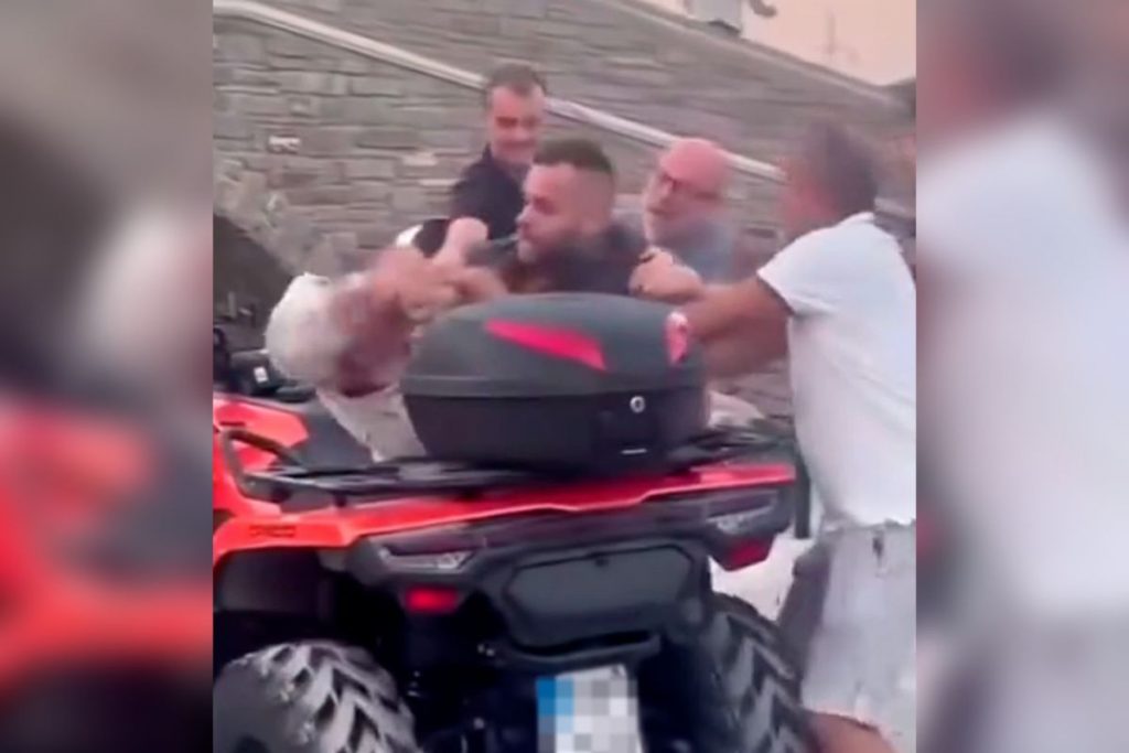 Τσακωμός στην Πάρο