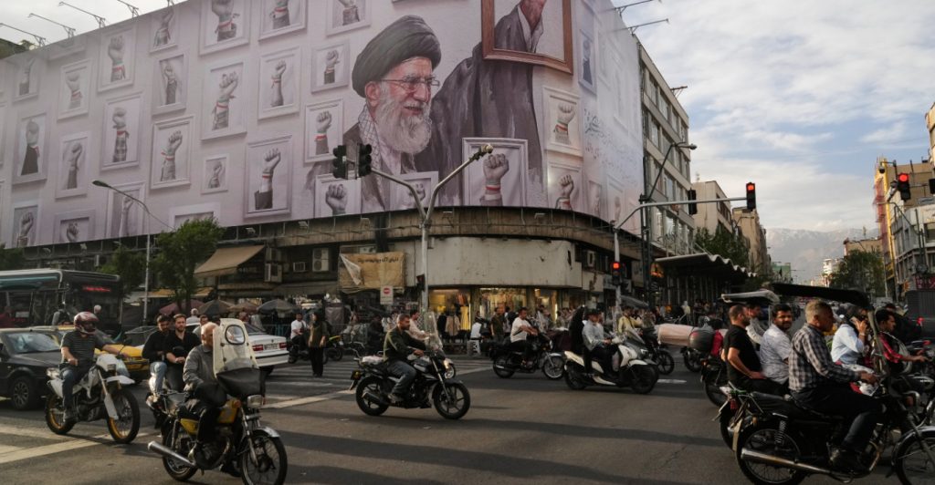 Μυστικό σχέδιο του Ιράν αποκαλύπτει η WSJ: Αξιοποίησε την 60ημερη εκεχειρία για να προετοιμάσει νέο πόλεμο