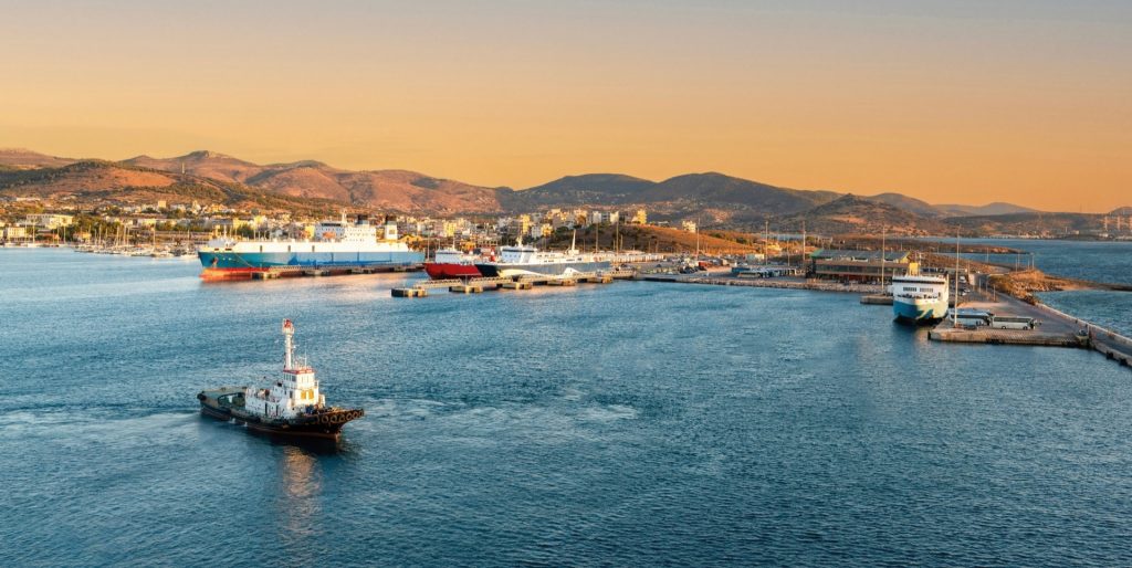 Ακτοπλοΐα: Αλλάζει ο χάρτης της Αττικής – «Πρωταγωνιστούν» τα λιμάνια Ραφήνας και Λαυρίου