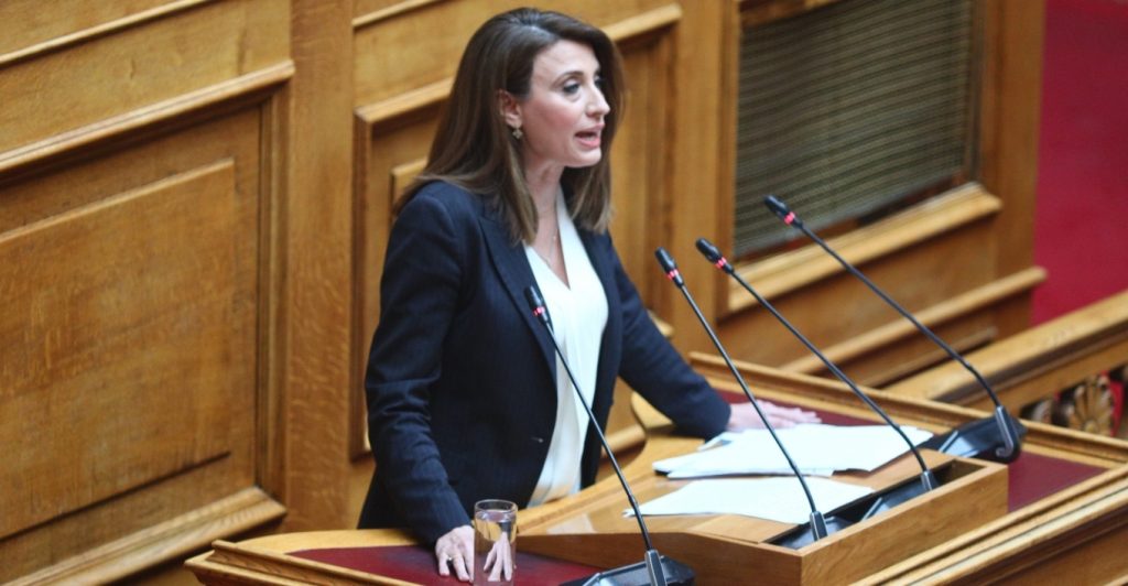 Ρένα Δούρου: Εκτός ΚΟ ΣΥΡΙΖΑ η Νίνα Κασιμάτη - Ζητά και την παράδοση της έδρας από την Γεροβασίλη έως τις 24 Αυγούστου