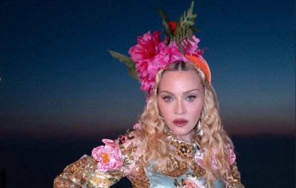 260821165006_madonna