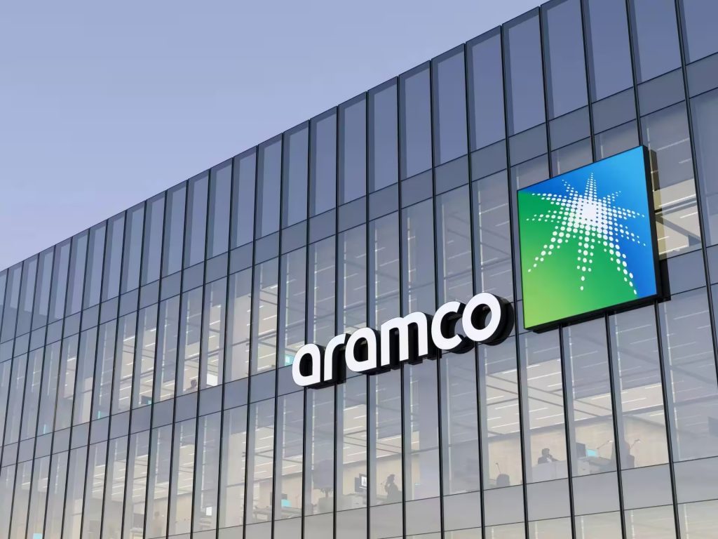 Η Aramco παρακάμπτει το Ορμούζ: Η μεγάλη συμφωνία με την Κίνα για εκατομμύρια βαρέλια