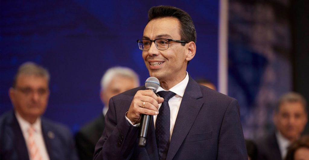 Παραιτήθηκε ο Σωτήρης Σέρμπος από σύμβουλος του πρωθυπουργού για θέματα εξωτερικής πολιτικής