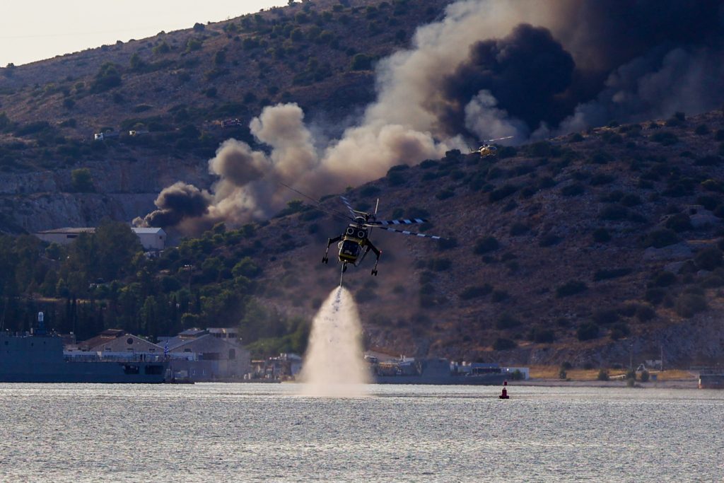 Φωτιά στη Βοιωτία: Βελτιωμένη η εικόνα στον Άγιο Βλάσιο – Χωρίς ενεργό μέτωπο