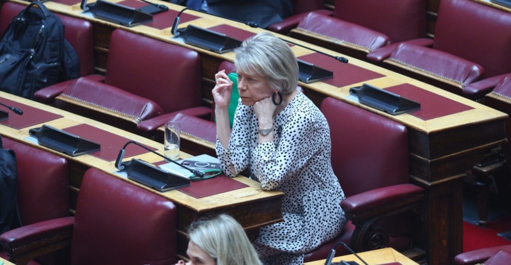 ΣΥΡΙΖΑ: Προτείνει την Έλενα Ακρίτα για αντιπρόεδρο της Βουλής