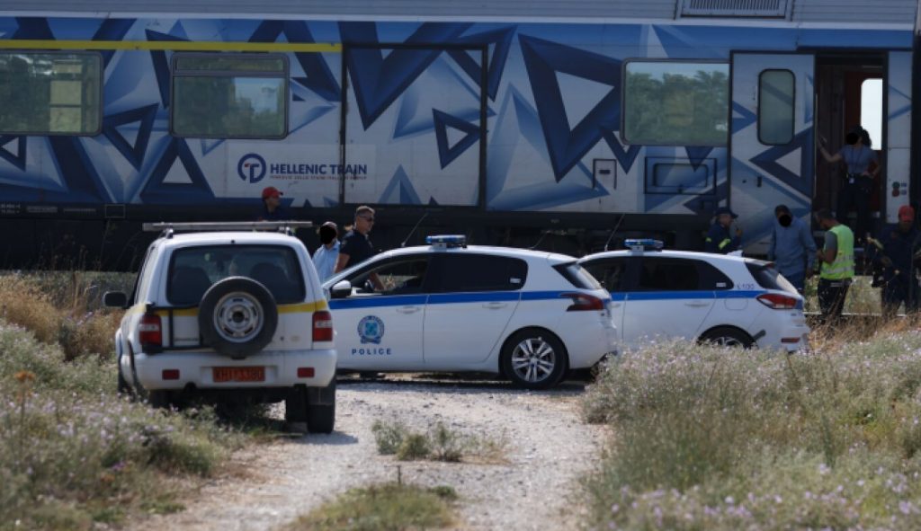 Σοκ στη Λάρισα: Τρένο παρέσυρε και σκότωσε πεζό