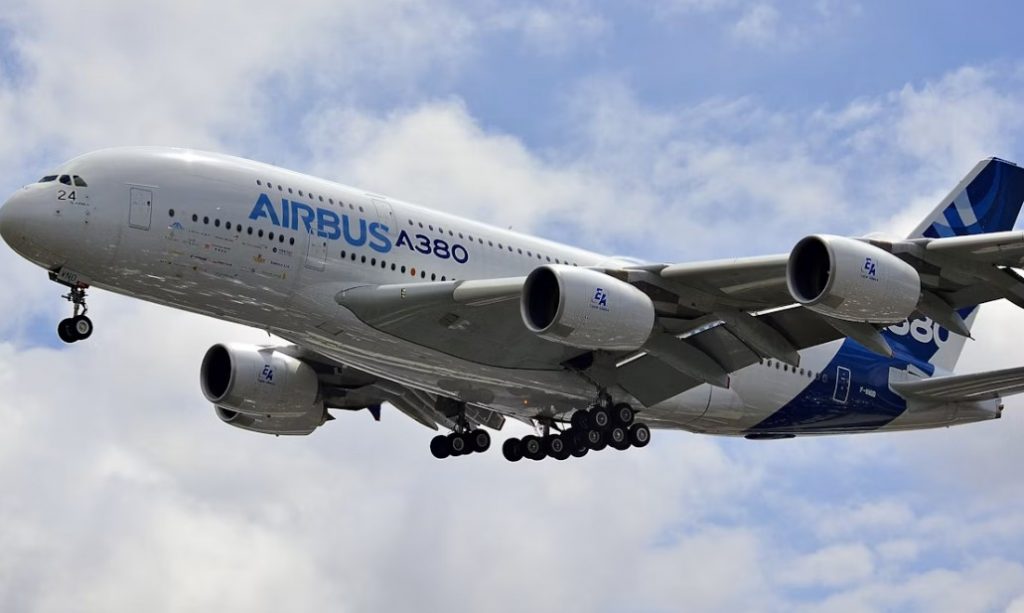 260828211751_airbus380