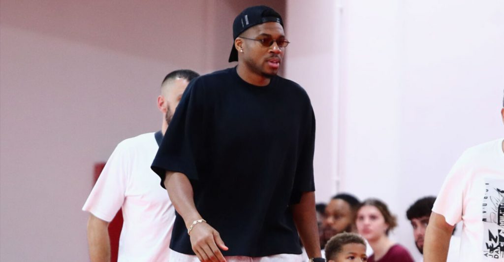 260830161109_maketa-antetokounmpo