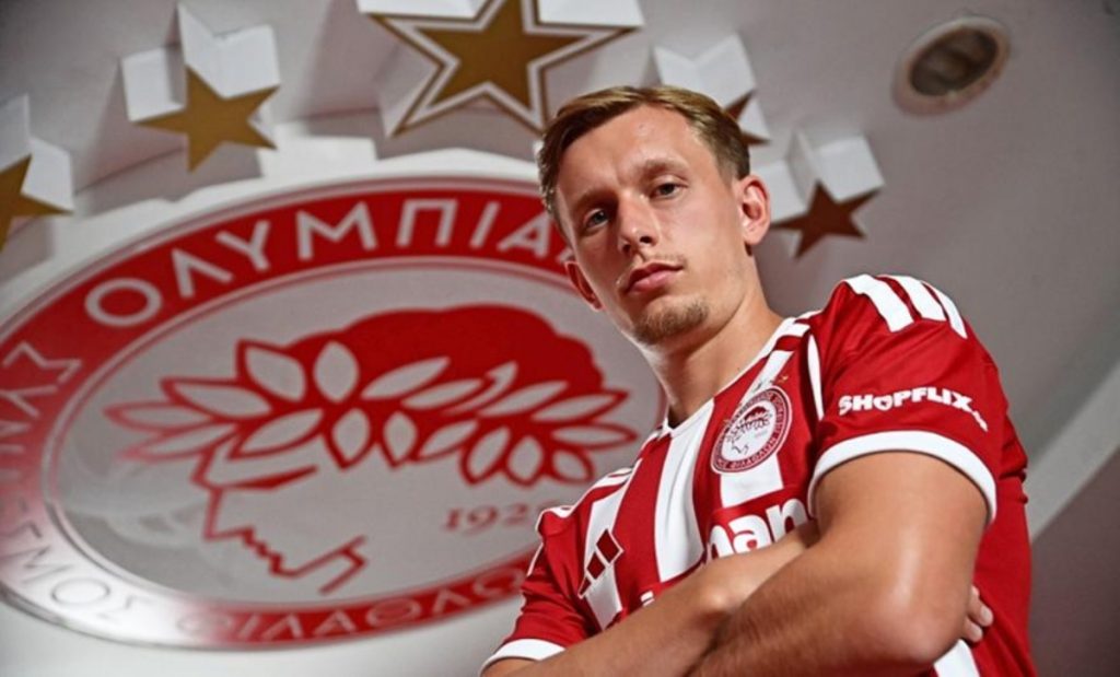 260901141611_petersen