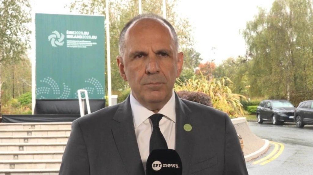 Δεν συμβιβαζόμαστε όταν πρόκειται για τα κυριαρχικά μας δικαιώματα, καμία υποχώρηση, δήλωσε ο Γιώργος Γεραπετρίτης