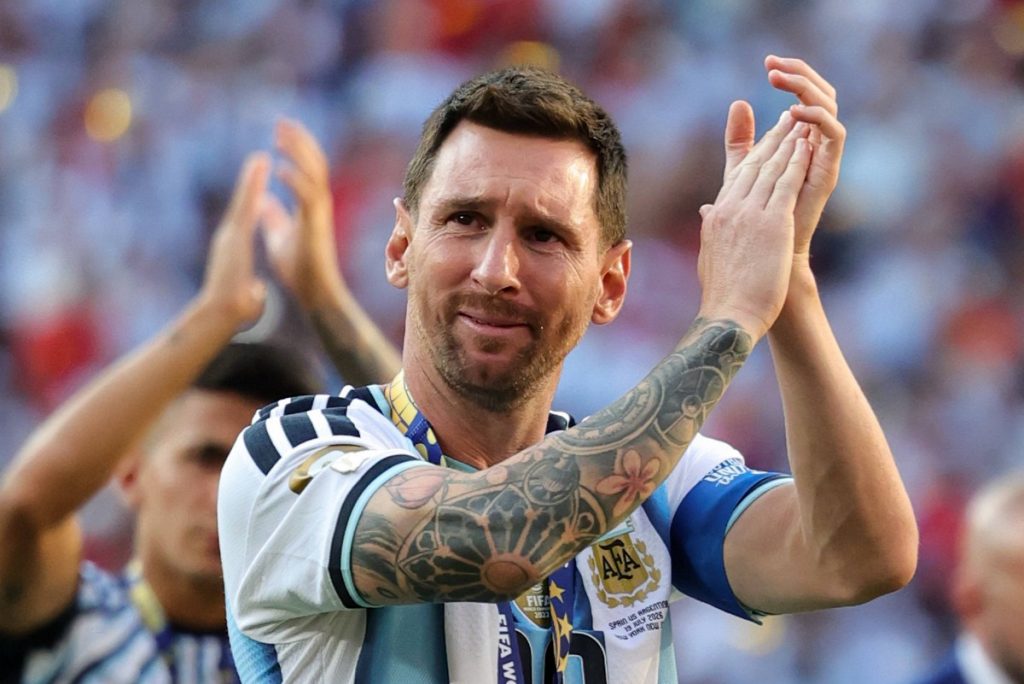 260903140607_Messi-10