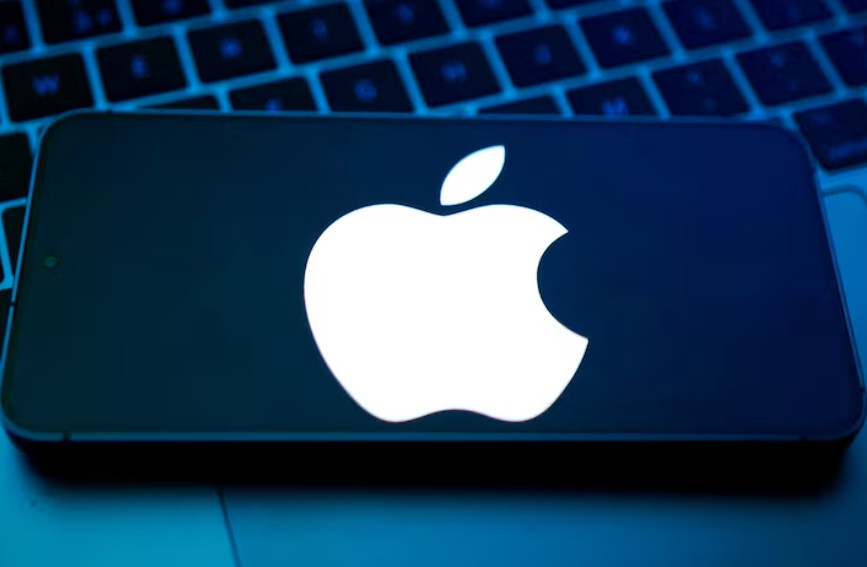 260903220046_apple