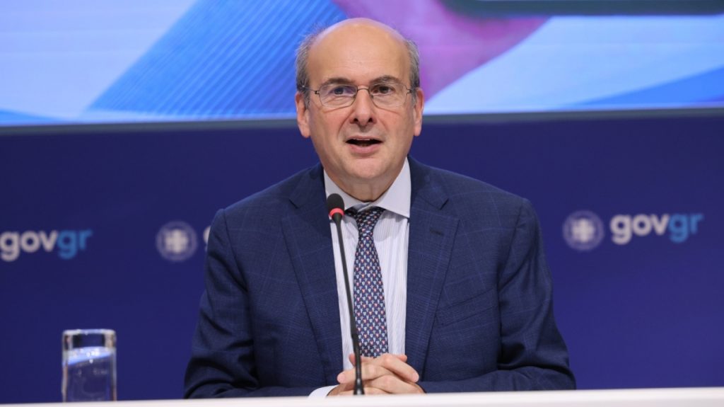 Κ. Χατζηδάκης: Αυτοδύναμη Νέα Δημοκρατία για σταθερότητα και προοπτική - Η κυβέρνηση έχει μειώσει 91 φόρους με συνολικό όφελος 10 δισ.