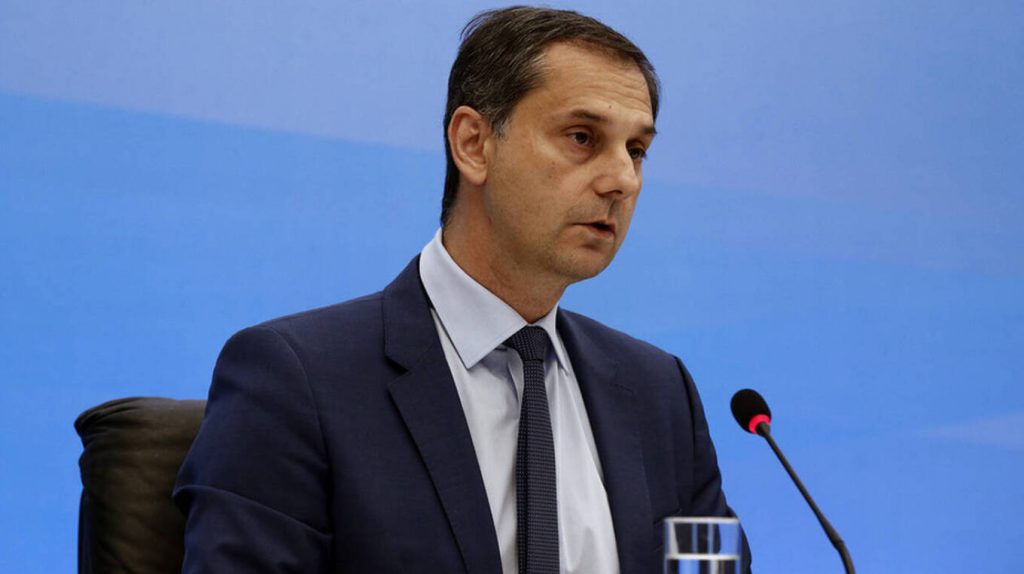Χάρης Θεοχάρης: Παραβιάστηκε ο λογαριασμός στο Χ του υφυπουργού Εξωτερικών