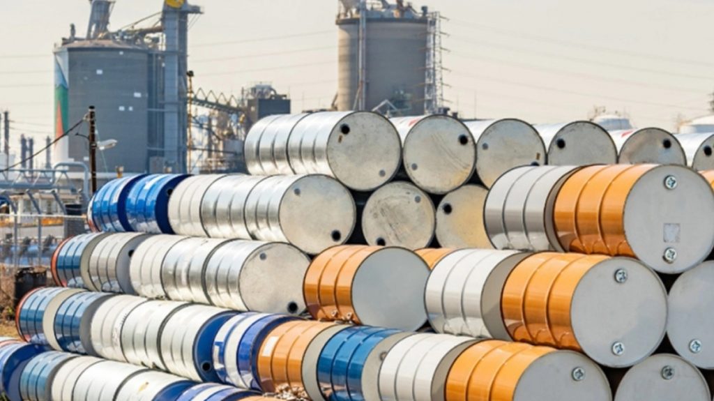 Πετρέλαιο: Πάνω από τα $107 κινείται το Brent - Παραμένει κλειστός ο κρίσιμος αγωγός East-West της Σαουδικής Αραβίας