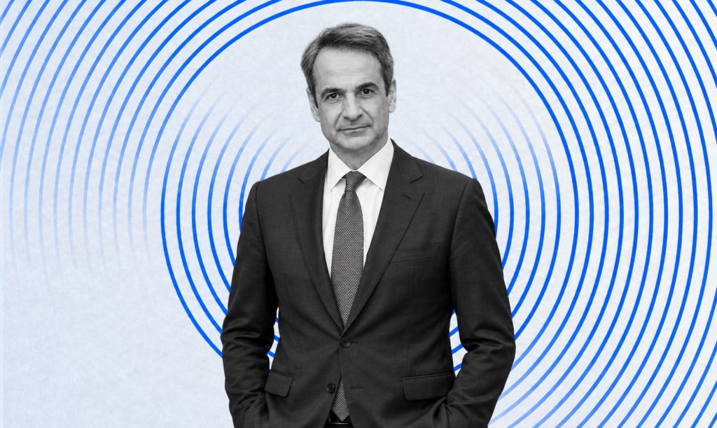 To Μέγαρο Μαξίμου σε βέρτιγκο – Η κυβέρνηση «αυτοκτονεί», ο Μητσοτάκης κάνει trainspotting και ο έλεχγος δείχνει να έχει χαθεί