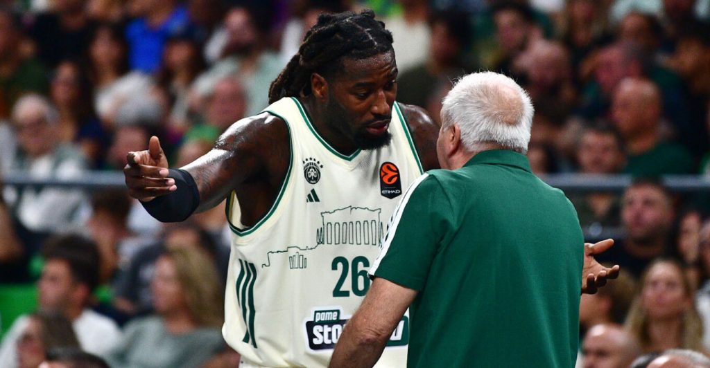 260920150519_tournoua_basket_panathinaikos_maketa