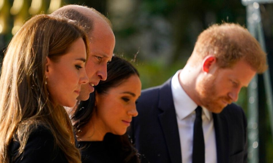 260920151612_william-harry-4