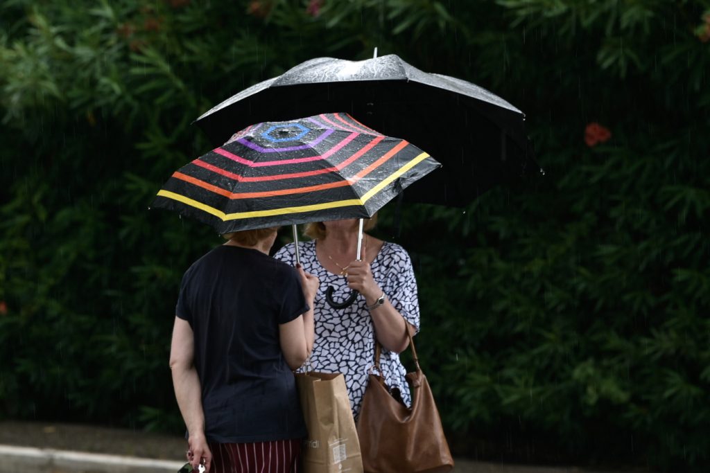 Έκτακτο δελτίο επιδείνωσης καιρού: Έρχεται 24ωρο με βροχές, καταιγίδες και κεραυνούς - Οι 4 περιοχές που επηρεάζονται