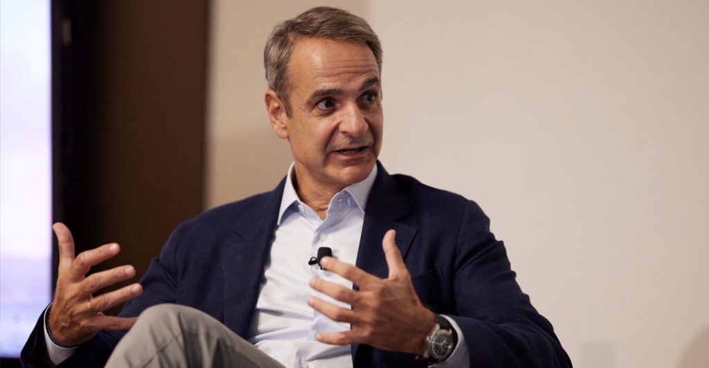 Κ. Μητσοτάκης στην «Guardian»: Η Βρετανία δεν θα διαμέλιζε την Ταπισερί της Μπαγιέ, να επανενώσουμε τα Γλυπτά του Παρθενώνα στην Ελλάδα