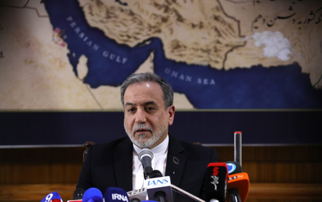 Αραγτσί: Προτείναμε σχέδιο 7 σημείων στις ΗΠΑ για να ανοίξουν και πάλι τα Στενά του Ορμούζ