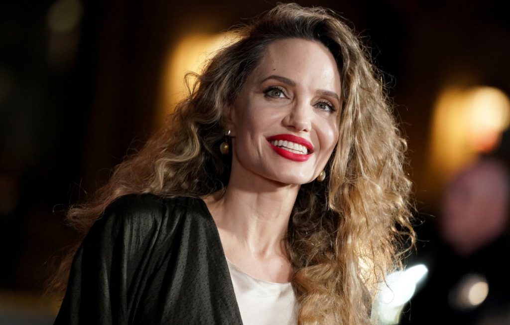 Αντζελίνα Τζολί: Πούλησε την ιστορική έπαυλή της στο Λος Άντζελες για περίπου 24 εκατ. δολάρια