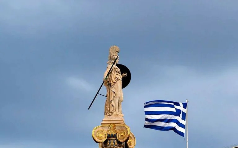 260919142644_greece_athens_economy_banks_AP-768×480
