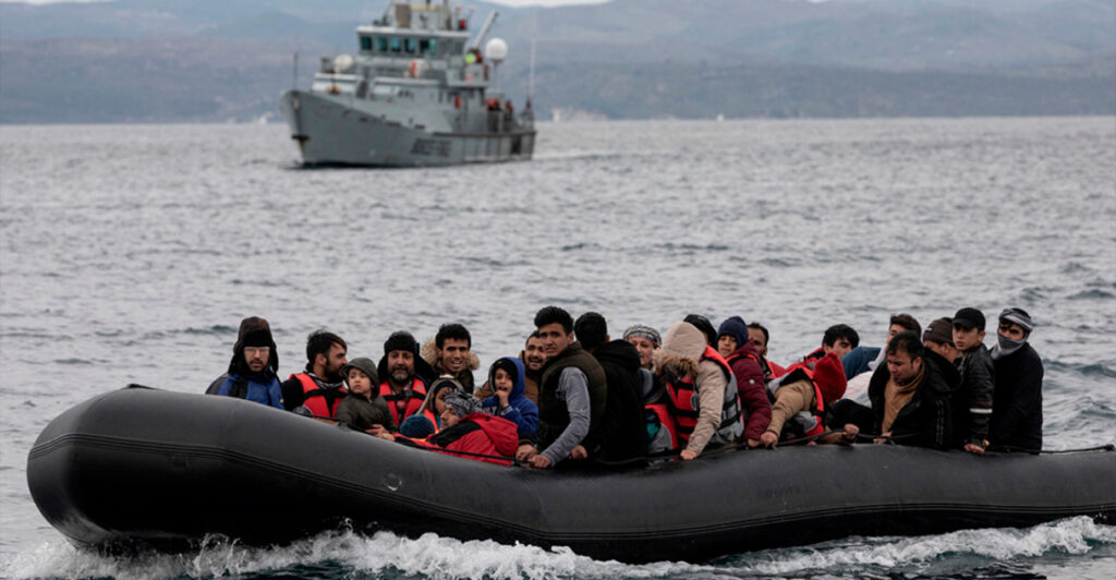 Στο Συμβούλιο Εσωτερικών Υποθέσεων η πρόταση της Ελλάδας για το μεταναστευτικό - Στο επίκεντρο ο έκτακτος μηχανισμός και τα Return Hubs