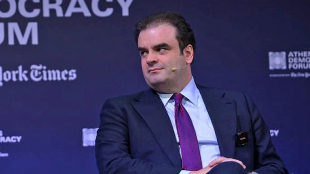 Κανένα κράτος δεν είναι αρκετά ισχυρό για να διαχειριστεί μόνο του την τεχνητή νοημοσύνη, τόνισε ο Κυριάκος Πιερρακάκης