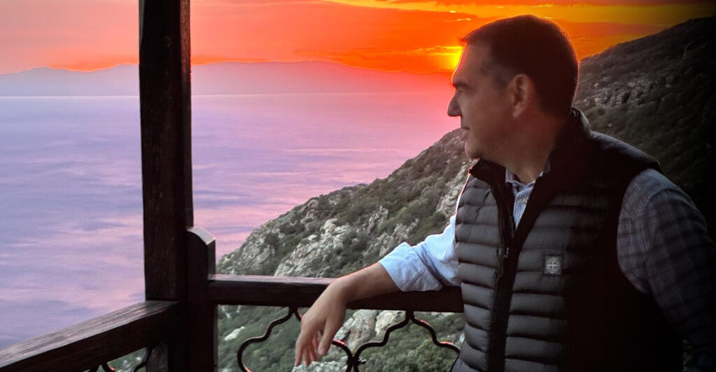 Α. Τσίπρας: Αντιδράσεις μετά την επίσκεψή του στο Άγιον Όρος - Πυρά από Γεωργιάδη, Κωνσταντοπούλου και Πολάκη