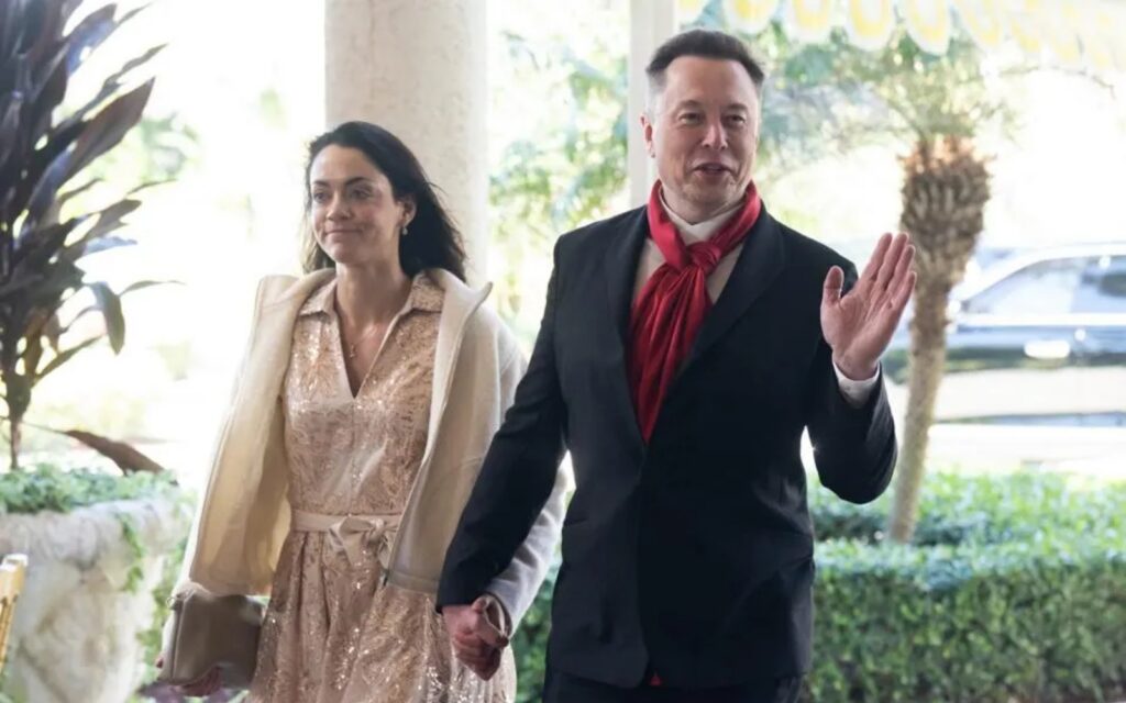 261002204420_elon-musk-shivon-zilis-xorismos