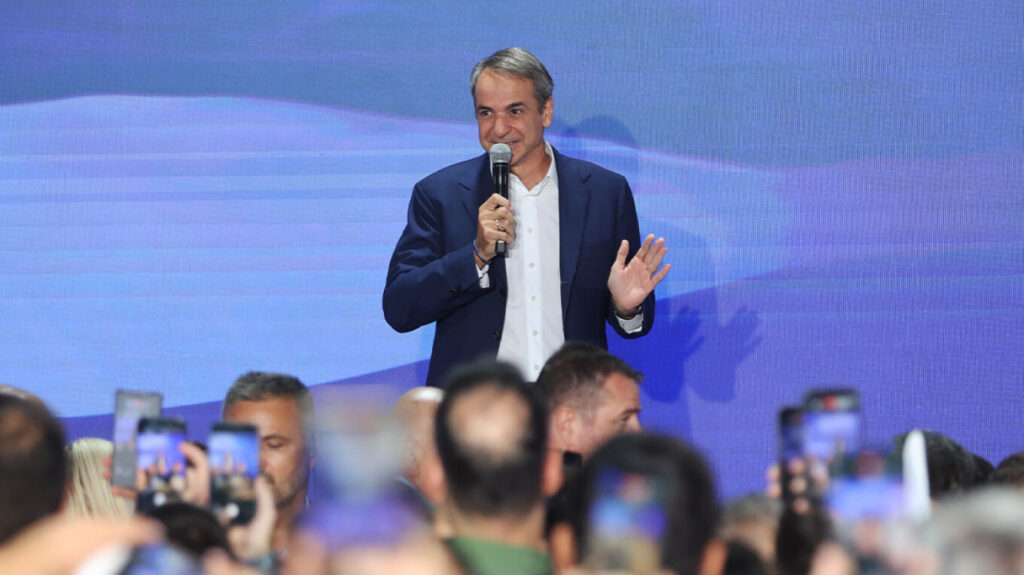 261005192212_mitsotakis2-xrm