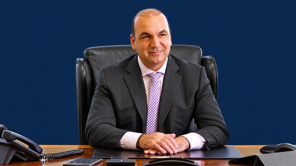 Γιάννης Μασούτης: Ο CEO που πλήρωσε γενναιόδωρα τον ... εαυτό του