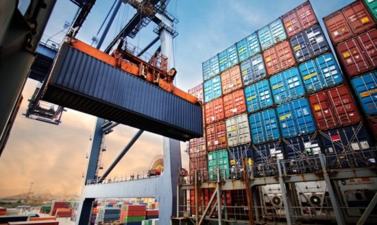 261008180209_container_exagoges_emporio-550×328-1