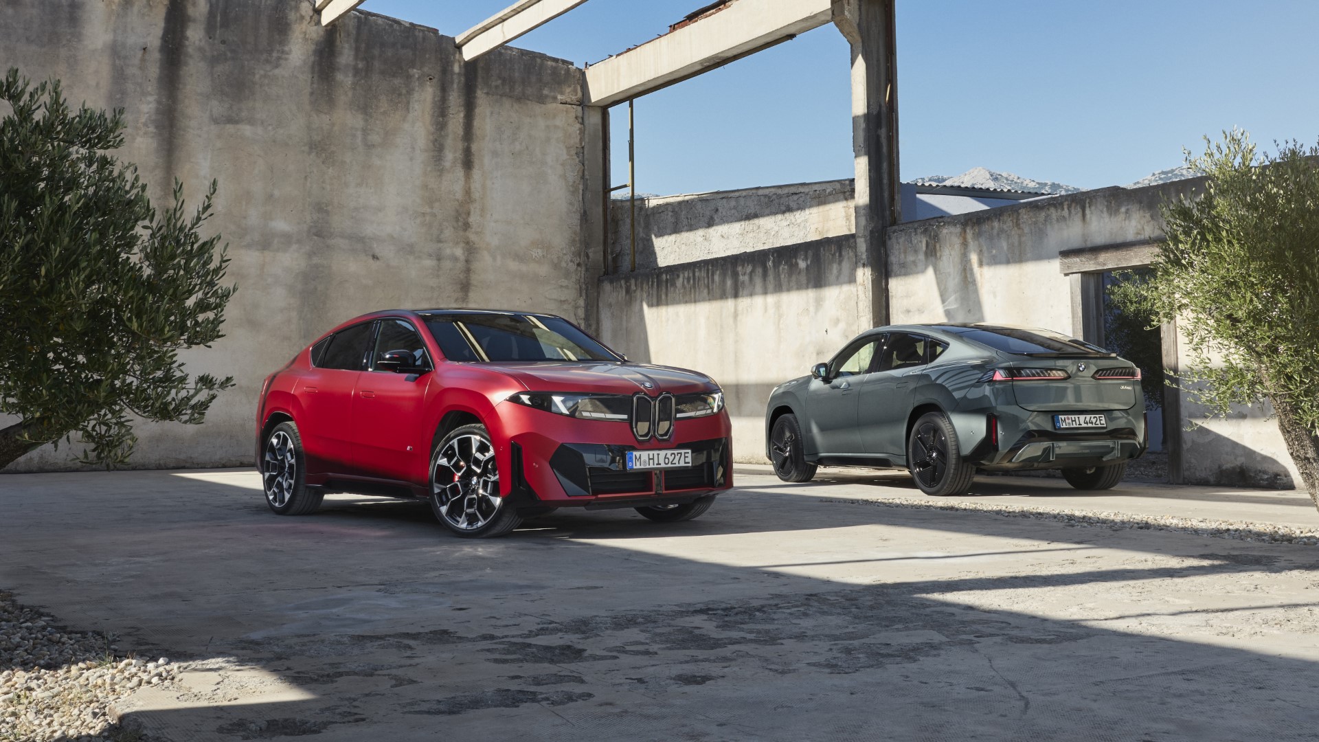 BMW iX4: Πανευρωπαϊκή πρεμιέρα στην Αθήνα για το νέο ηλεκτρικό SUV Coupé