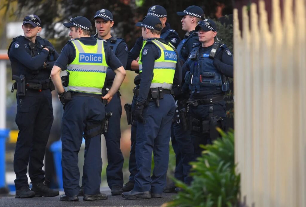 261011204813_622813-australia-police.jpg