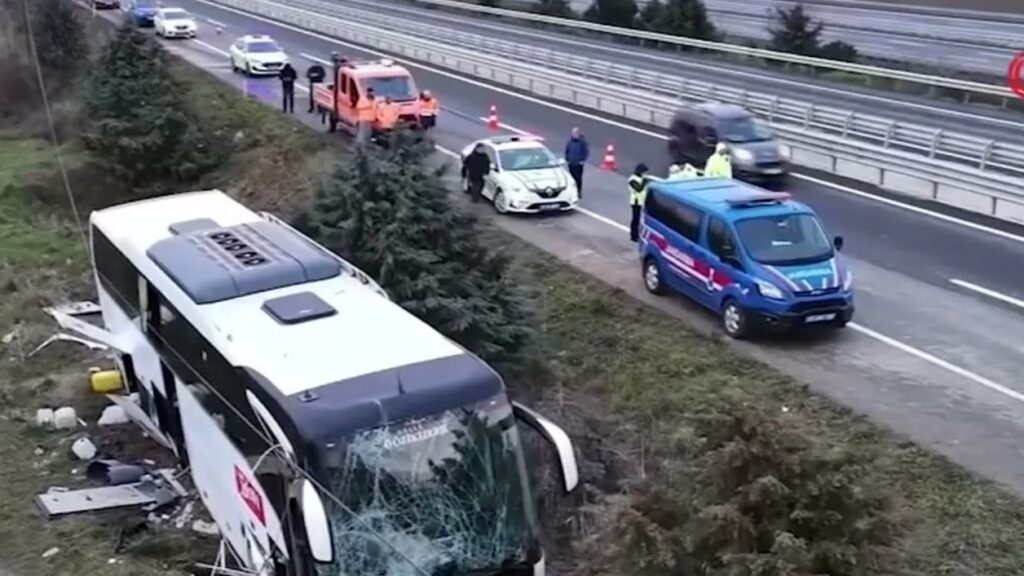 Τουρκία: Βίντεο-σοκ από το τροχαίο με 11 νεκρούς – Λεωφορείο έκανε όπισθεν σε αυτοκινητόδρομο