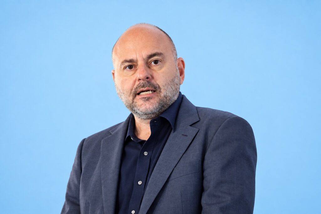 Ο Δούκας «βγάζει στον τάκο» τον Στασινό και το ΤΕΕ - «Αφωνία» και ολιγωρία μπροστά στον κίνδυνο για τους μαθητές της Γκράβας!