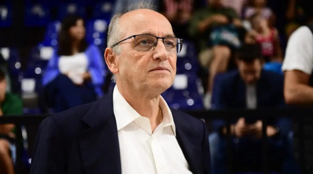 Αμαρτωλό τρίγωνο Λιόλιου – Προμηθέα και μυστηριώδους ταξιδιωτικής εταιρείας με κρατική επιχορήγηση