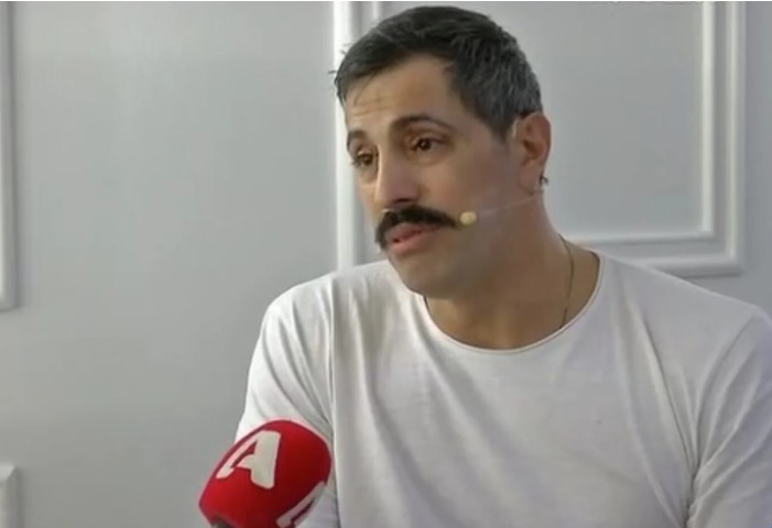 261015210636_parasxos