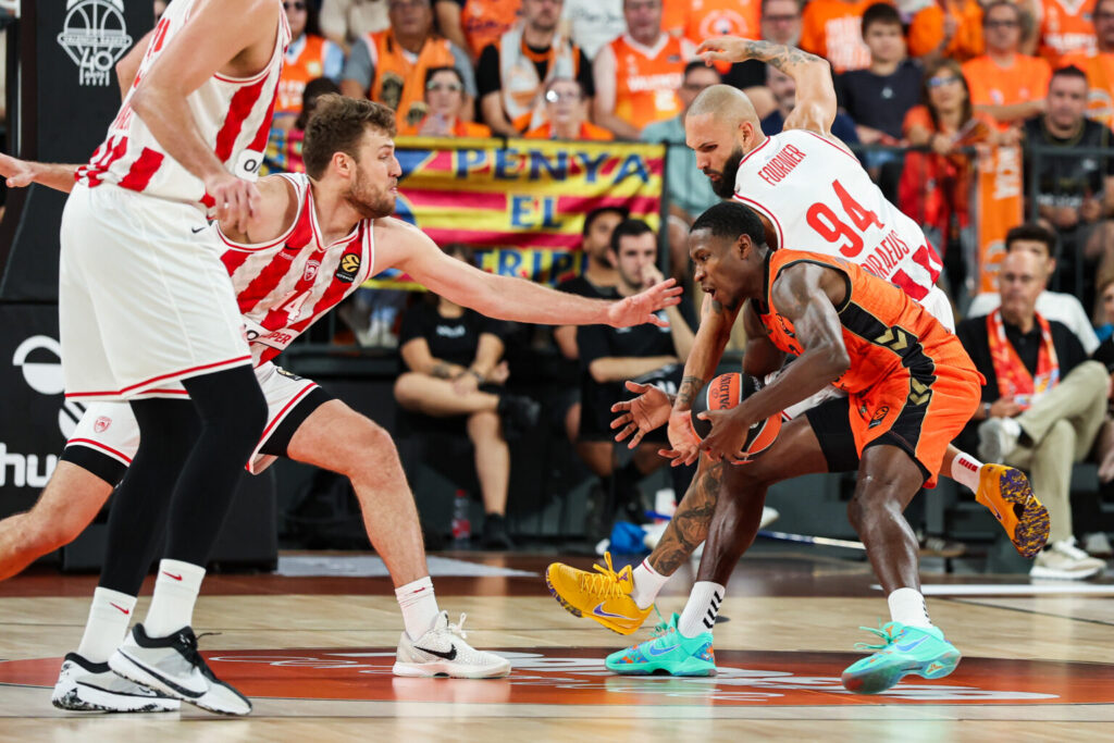 [390297] EUROLEAGUE 2026-2027 / ΒΑΛΕΝΘΙΑ – ΟΛΥΜΠΙΑΚΟΣ. (EUROKINISSI)
