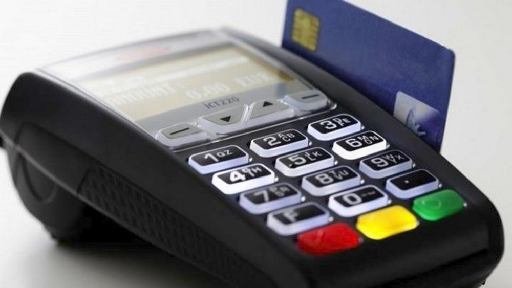 Έρχονται οι αγορές με κάρτα ως 200 ευρώ σε POS ακόμη και αν έχει πέσει το ρεύμα ή το ίντερνετ