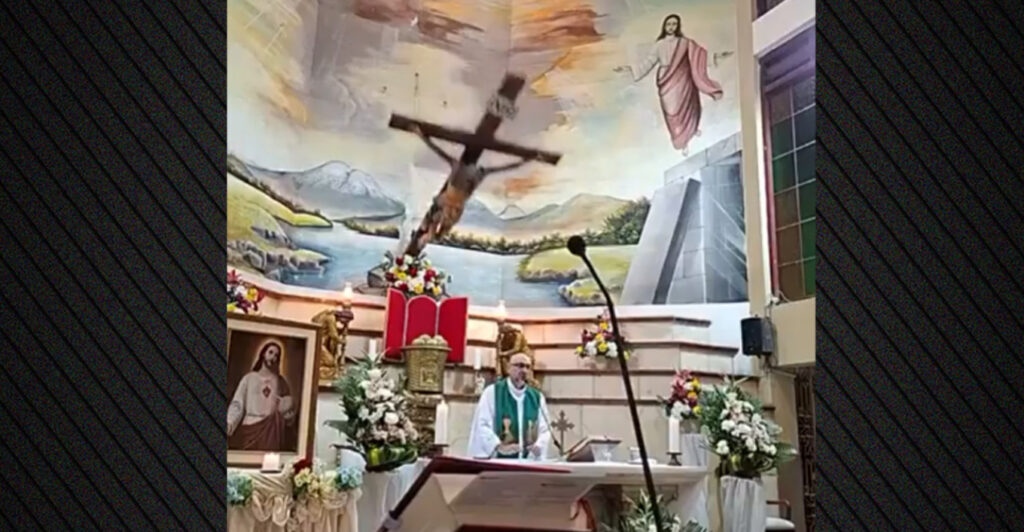 261018212431_maketa-stauros-ecuador