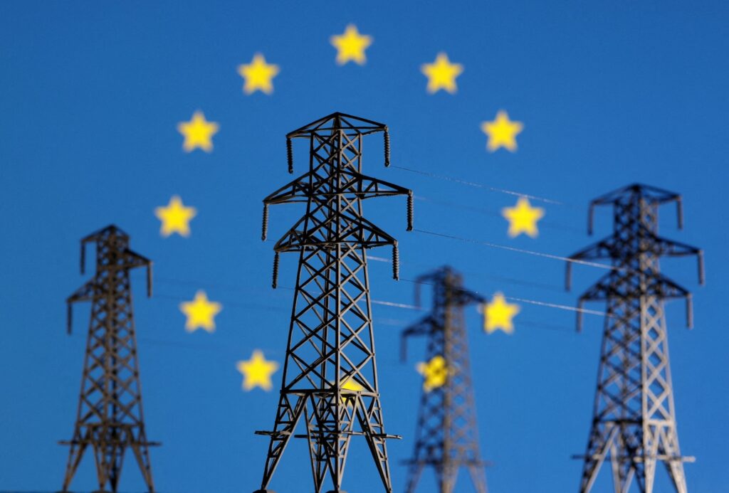 Ε.Ε.: Με αστείες προσεγγίσεις και χωρίς ενιαία στάση για ενεργειακά κόστη και ακρίβεια
