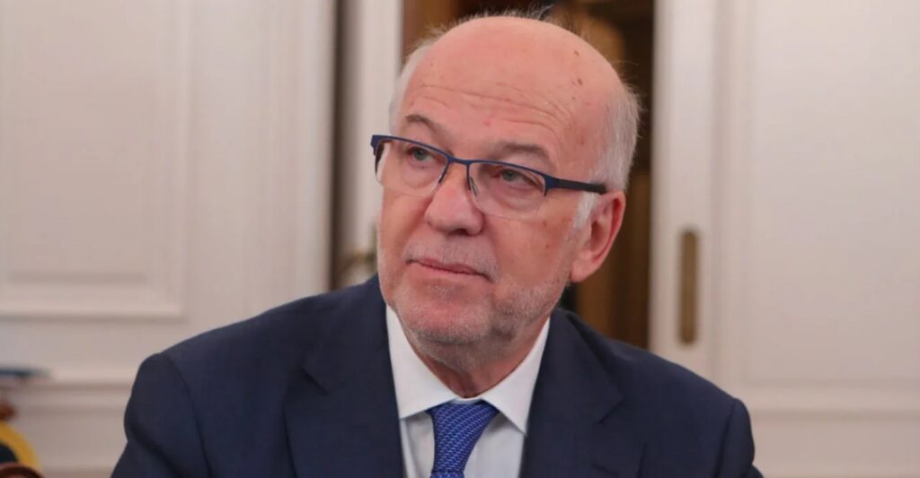 Γιώργος Φλωρίδης: Ο Τσίπρας δεν έχει πια προτάσεις, φαντασιώνεται εξεγέρσεις