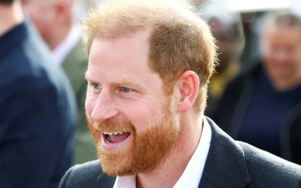 261020212348_harry