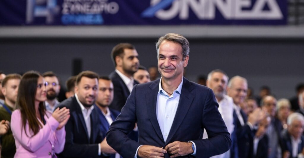 Κ. Μητσοτάκης: Η Νέα Δημοκρατία να πάει στους πολίτες - Ξεκινούν ξανά περιοδείες με κλιμάκια υπουργών σε νομούς