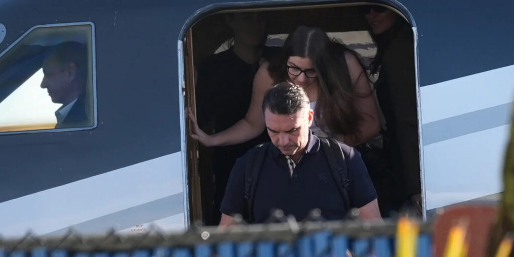 261028190935_bolsonaro.jpg