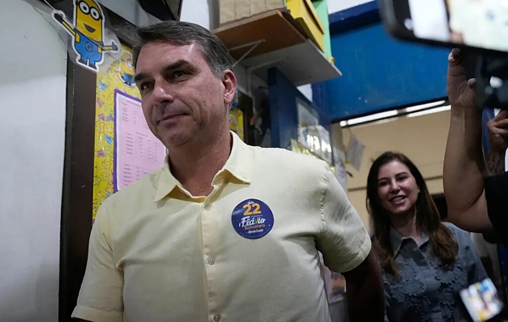 261028225454_bolsonaro1